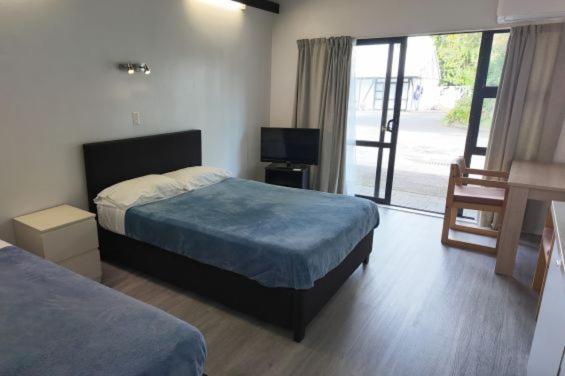 Knightsbridge Motor Lodge Оукланд Екстериор снимка