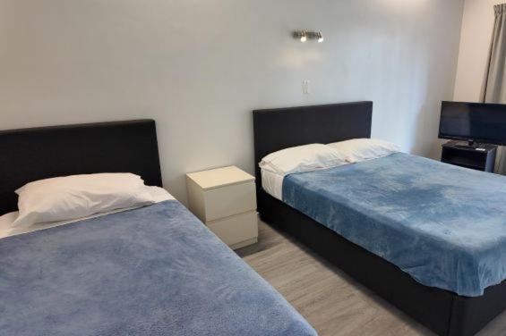 Knightsbridge Motor Lodge Оукланд Екстериор снимка